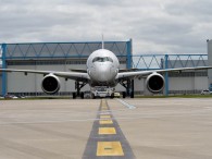air-journal_Airbus A350_XWB_paint_shop_rollout_10