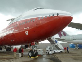 aj_Bourget-2011-Boeing-b747-800-nez aj_Bourget-2011-Boeing-b747-800-nez