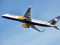 aj_icelandair b757-200