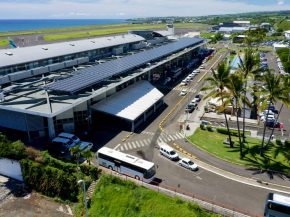 
La réouverture du trafic aéronautique commercial à l aéroport La Réunion-Roland Garros entrera en vigueur dès ce soir avec 