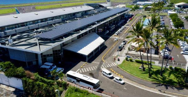 
La réouverture du trafic aéronautique commercial à l aéroport La Réunion-Roland Garros entrera en vigueur dès ce soir avec 