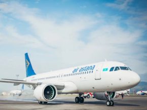 
Après vingt ans à la tête d’Air Astana, la compagnie nationale kazakhe, Peter Foster passera le relais en mars 2026 à Ibrah