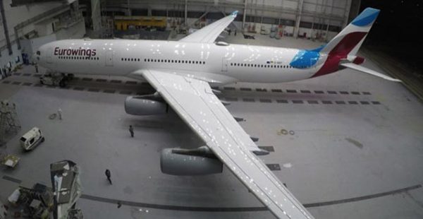 Le 15 janvier dernier, la low-cost Eurowings a présenté le premier Airbus A340-300 arborant ses couleurs. L’avion quadrimoteur