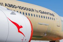 
Les passagers de Qantas devront patienter encore quelques mois avant de pouvoir embarquer sur les très attendus vols ultra-long-