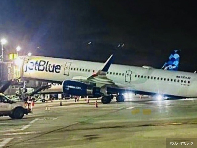 JFK : un A321 de JetBlue se renverse sur la queue alors que les passagers débarquent 84 Air Journal