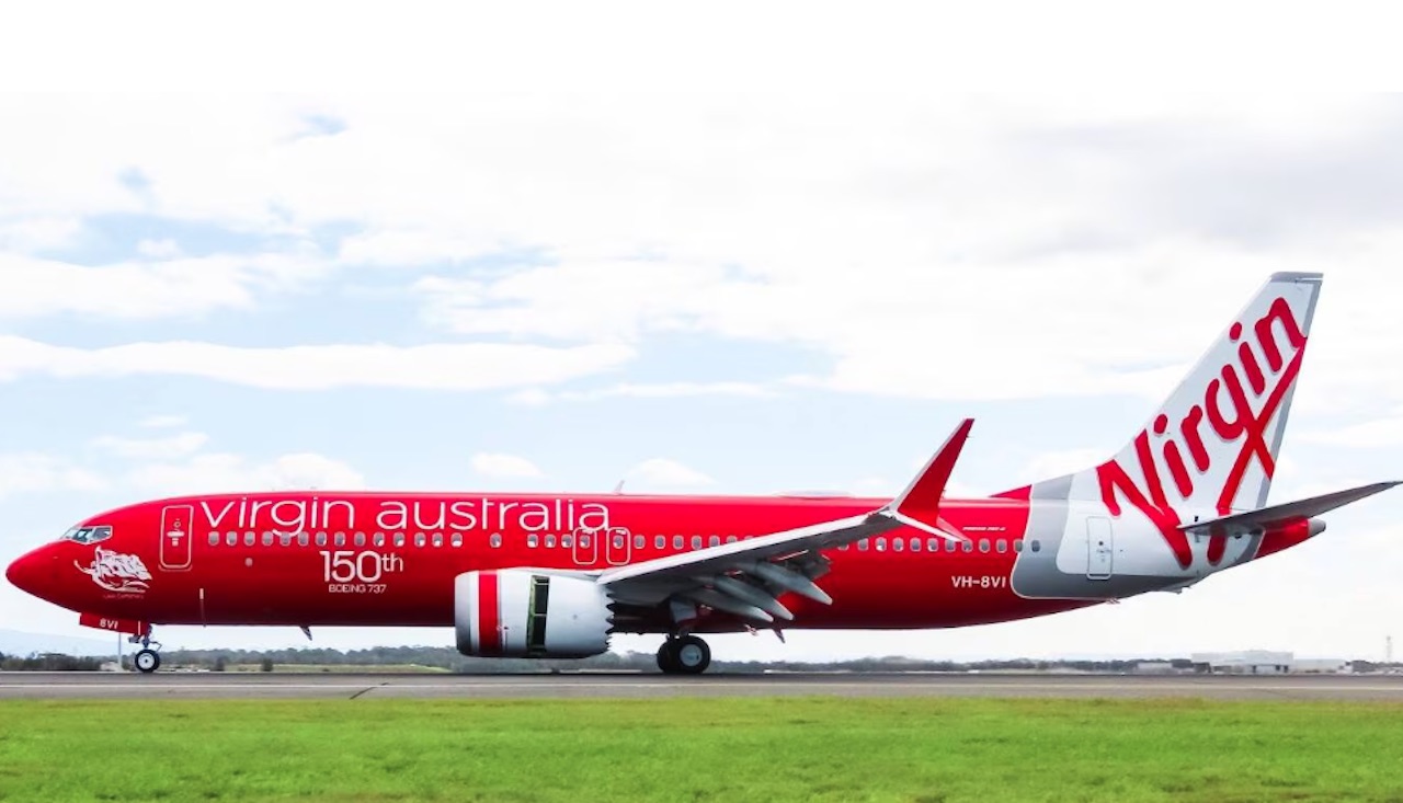 Virgin Australia célèbre son 150e Boeing 737 avec un MAX 8 rétro et 8 000 noms en cabine 1 Air Journal