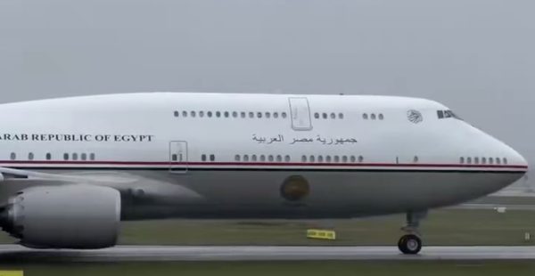 
Commandé initialement par Lufthansa en 2011 mais jamais livré, un Boeing 747-8 resté en stockage pendant plus d’une décenni