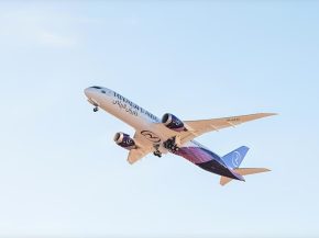 
La nouvelle compagnie nationale saoudienne Riyadh Air, filiale du fonds souverain PIF, a ouvert ce 19 mai 2026 les ventes grand p