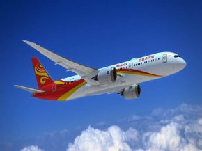 Hainan Airlines a lancé son service direct Chongqing-Budapest avec un premier avion Dreamliner atterrissant à l aéroport intern