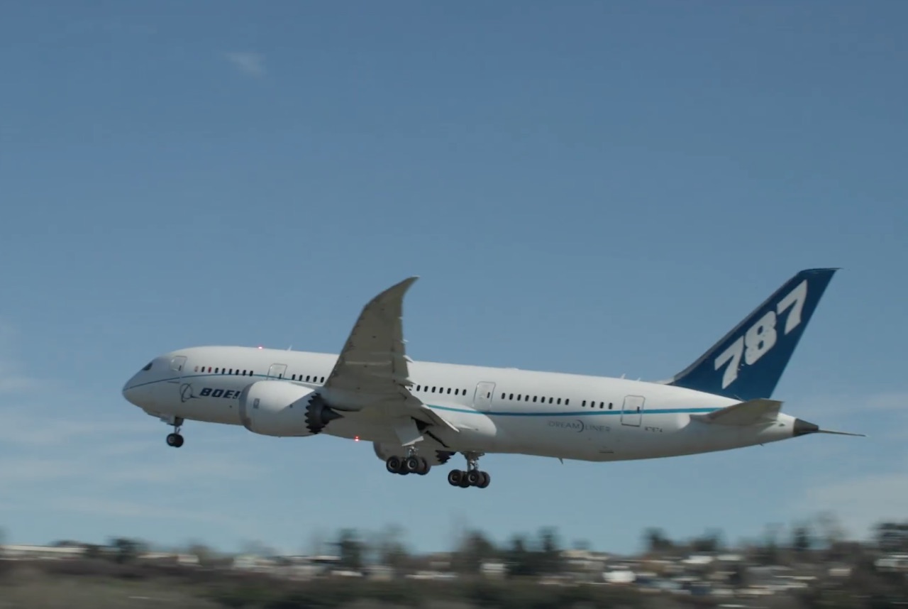 Boeing met fin à la carrière de son dernier 787 d’essai : le Dreamliner ZA004 tire sa révérence 1 Air Journal