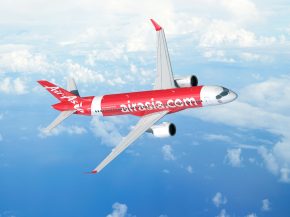 
En s’engageant sur 150 Airbus A220‑300, AirAsia signe la plus importante commande ferme jamais enregistrée pour le biréacte
