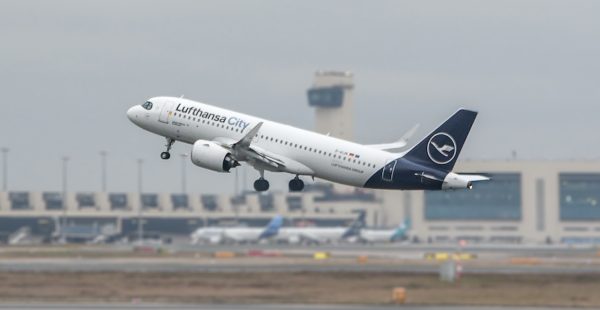 
Lufthansa City Airlines a officiellement lancé, le 9 février 2026, ses opérations au départ de Francfort, principal hub du gr