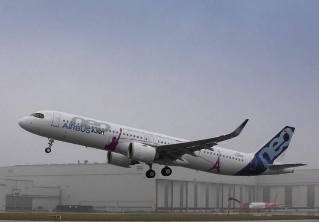 L'A321LR d'Airbus s'élance pour la première fois dans les airs 1 Air Journal