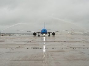 
La compagnie italienne ITA Airways a inauguré le 2 mai 2026 la première liaison sans escale entre Rome-Fiumicino et l’aéropo