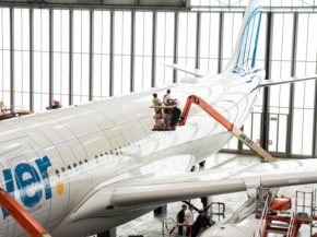 
Lufthansa Technik ouvre la voie à AeroSHARK sur l’Airbus A330.&nbsp;Un A330-300 de Discover Airlines sert de laboratoire volan