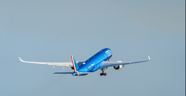 
La compagnie italienne poursuit son développement international avec un nouveau vol Rome–Maurice et le renforcement de ses des