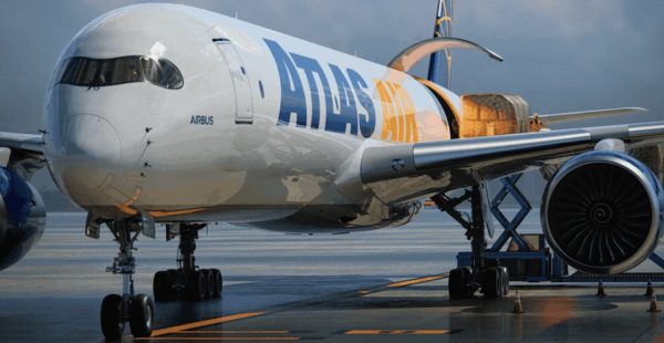 
Atlas Air bouscule le marché du fret long-courrier en commandant 20 Airbus A350F, devenant ainsi le premier client mondial du no