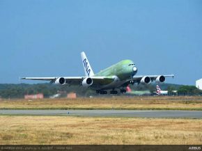 Le premier A380 d All Nippon Airways a pris son envol aujourd hui, effectuant un vol inaugural entre la chaîne d assemblage 
