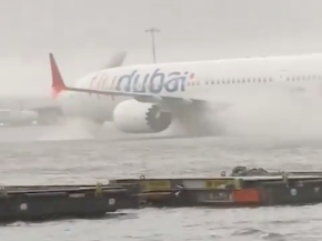 
L’aéroport international de Dubaï, le second plus fréquenté en termes de passagers en 2023, a vécu des pluies et inondatio