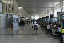 
Les Philippines ont renforcé la sécurité dans 42 aéroports à travers l archipel à la suite d alertes à la bombe, a déclar
