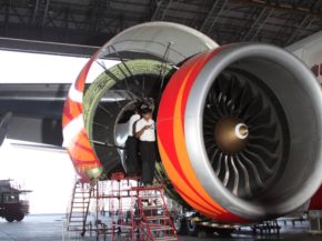 
Avec le retour en ligne du Boeing 777‑300ER VT‑ALL, longtemps immobilisé au sol, Air India vient de clore la remise en état