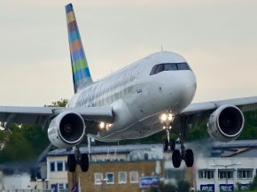 
Le groupe aérien suédois Braathens (BRA) a annoncé la faillite de sa filiale dédiée aux opérations Airb