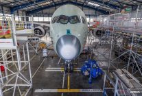 
Airbus a achevé à Toulouse une campagne de vibrations au sol sur le premier A350F d’essais. Menée durant trois jours en juin
