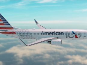 
En 1926, un modeste vol postal entre Chicago et St. Louis marquait la naissance de ce qui allait devenir l’une des plus grandes