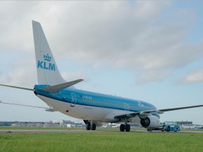 
La compagnie néerlandaise KLM, consoeur d Air France, tourne une page de son histoire moyen-courrier avec la retraite de son pre