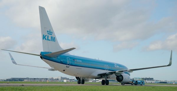 
La compagnie néerlandaise KLM, consoeur d Air France, tourne une page de son histoire moyen-courrier avec la retraite de son pre