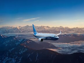 
Près de dix ans après son dévoilement et plus de huit ans après son premier vol, le Boeing 737 MAX 7 vient d’obtenir sa cer
