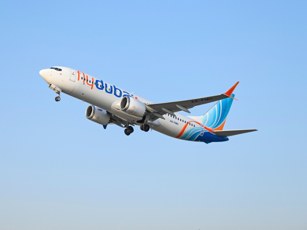 Vol Dubaï–Tel-Aviv : les pilotes au cœur d’un incident, l’avion se pose d’urgence en Arabie saoudite 2 Air Journal Vol Dubaï–Tel-Aviv : les pilotes au cœur d’un incident, l’avion se pose d’urgence en Arabie saoudite 2 Air Journal