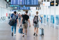 
Les passagers aériens européens pourraient enfin voir la fin du casse-tête des tailles de bagages. L’association Airlines fo