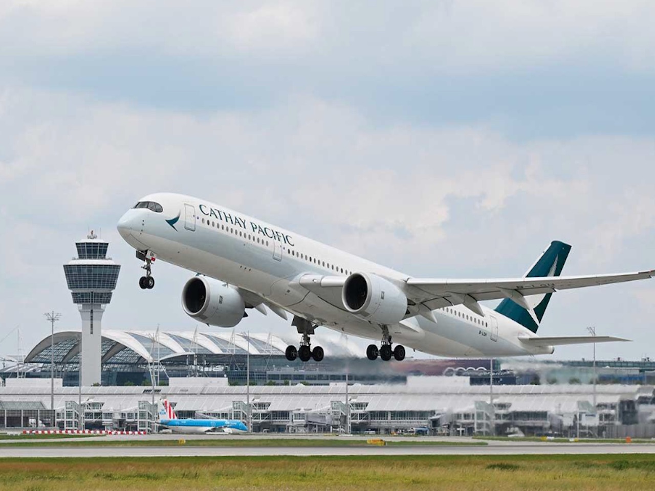 Fin d’un partenariat capitalistique : Qatar Airways tourne la page Cathay Pacific 4 Air Journal