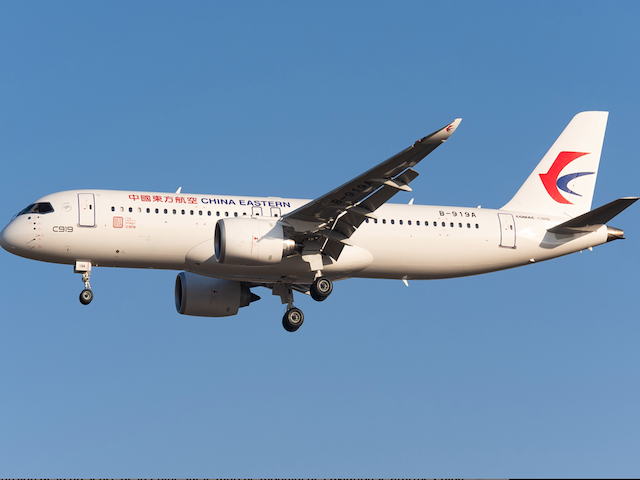 China Eastern Airlines reçoit son 10e avion de ligne C919
