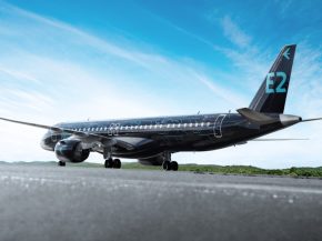 
L avionneur brésilien Embraer anticipe une demande de 8 500 nouveaux jets commerciaux de moins de 150 sièges d’ici 2045, pour