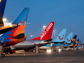 
En 2025, l’aéroport d’East Midlands a célébré ses 60 ans. Mais loin de se contenter d’un jubilé symbolique, la platefo