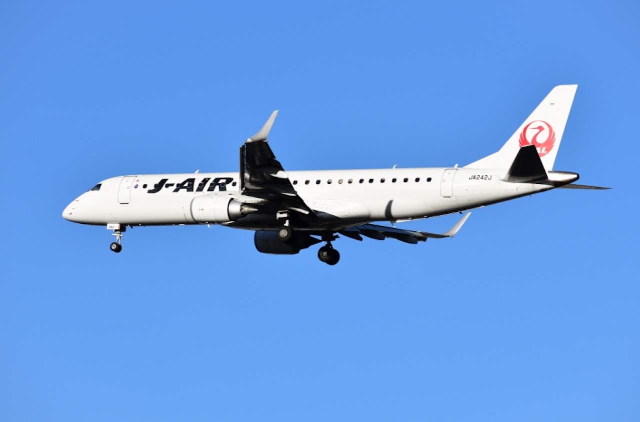 Japan Airlines prolonge le soutien Embraer pour ses 32 E-Jets 2 Air Journal Japan Airlines prolonge le soutien Embraer pour ses 32 E-Jets 2 Air Journal