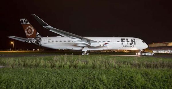Le premier A350-900 de Fiji Airways est sorti de l’atelier de peinture Airbus à Toulouse. Loué à Dubai Aerospace Enterprises,
