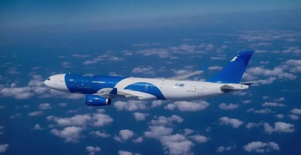 
Israel Aerospace Industries a effectué, vendredi 4 septembre à Tel Aviv, le premier vol de son A330-300BDSF, un Airbus A330-300