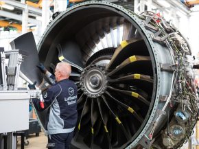 
Le spécialiste allemand de la maintenance aéronautique Lufthansa Technik annonce la construction d’un nouveau site majeur à 