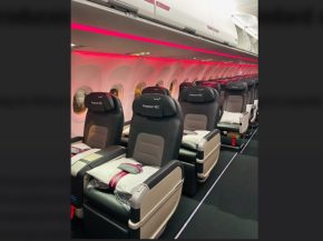 
En rompant avec la traditionnelle cabine 3+3 des monocouloirs, Eurowings introduit une mini‑cabine premium en configuration 2+2