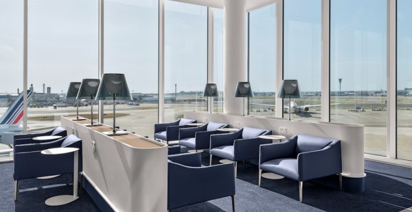 
Air France a inauguré le 7 juillet 2026 un nouveau salon au Terminal 4 de l’aéroport de Londres-Heathrow, l’une des escales