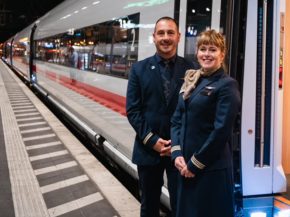 
Brussels Airport a accueilli lundi son premier train ICE en provenance de Cologne, rétablissant une liaison directe avec le rés