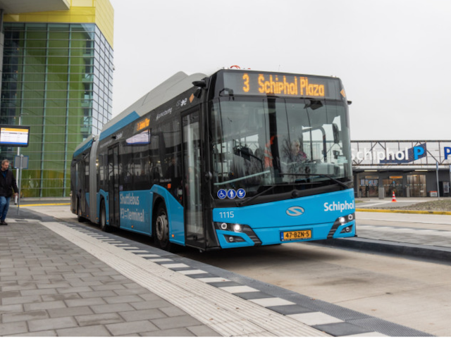 L’aéroport d’Amsterdam-Schiphol et Arriva introduisent de nouveaux bus électriques 36 Air Journal