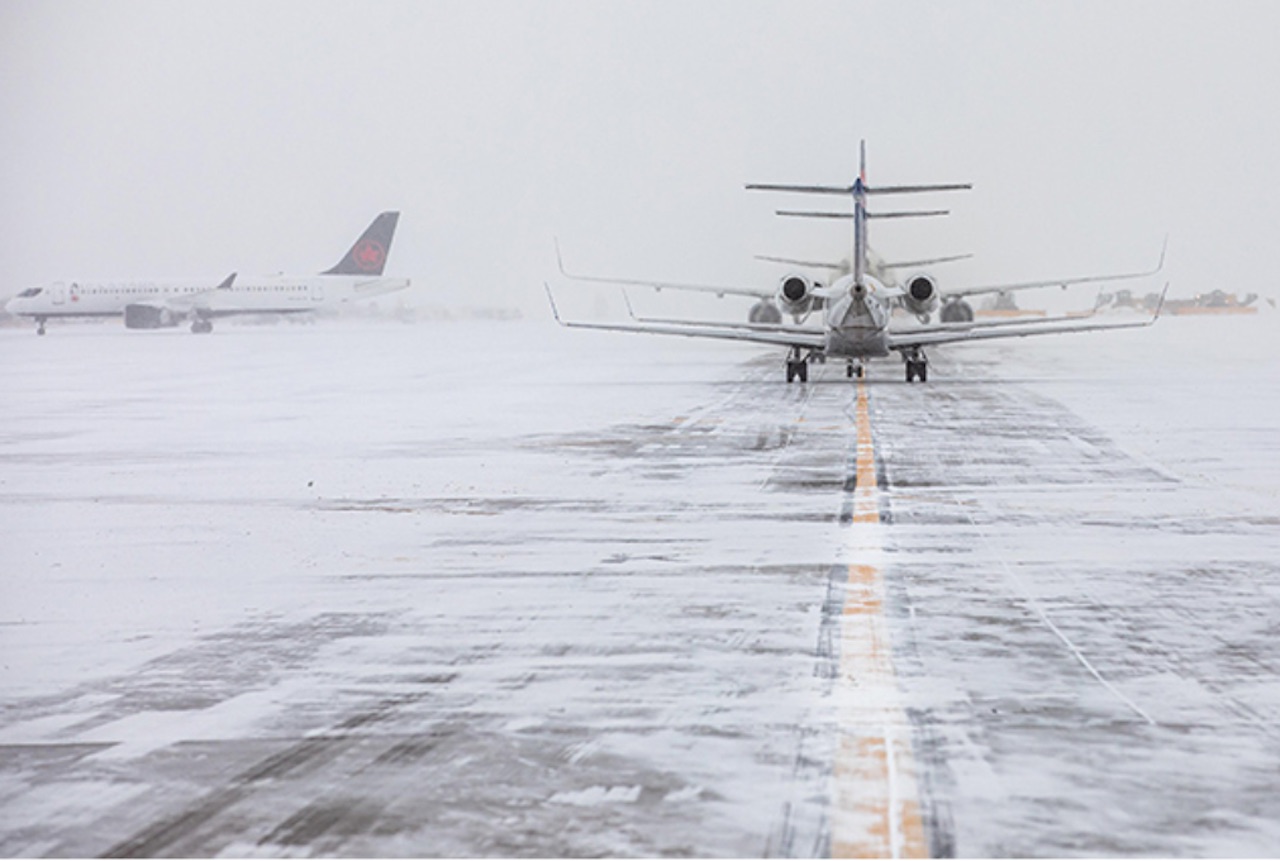 Tempête de neige à New York : JFK, LaGuardia et Newark paralysés en plein chassé-croisé des fêtes 1 Air Journal