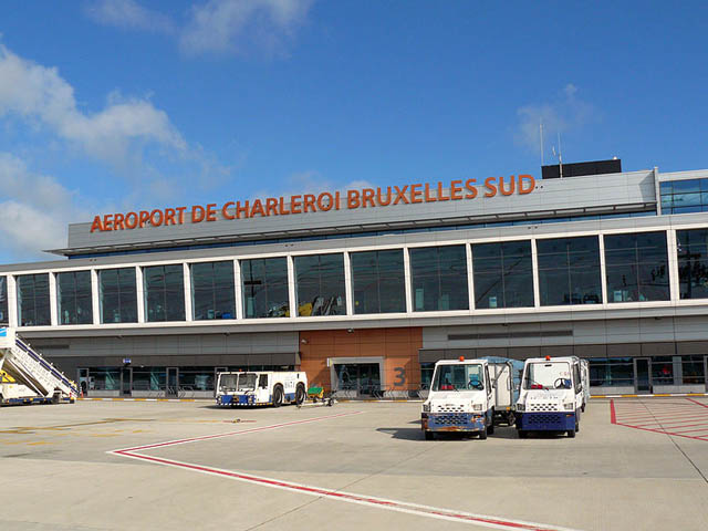 Charleroi : Ryanair épinglée pour de faux pilotes indépendants 1 Air Journal
