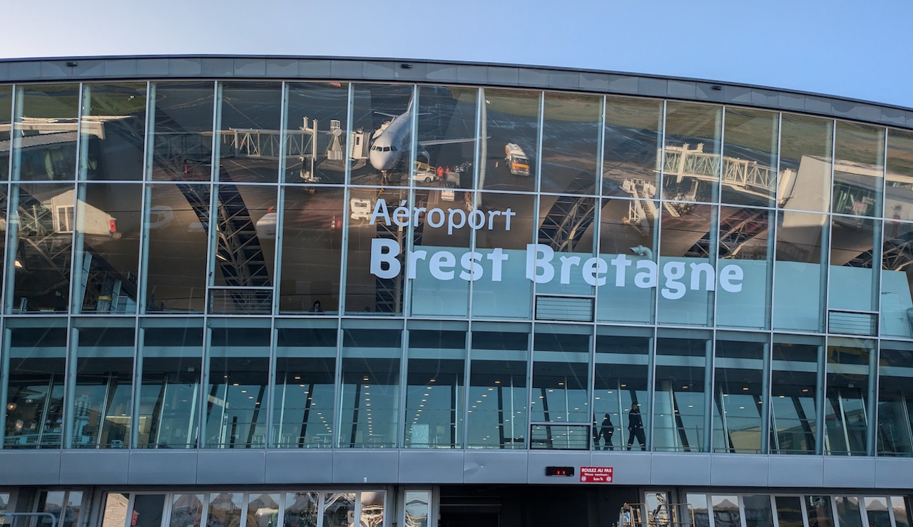 Aéroport de Brest Bretagne : le réseau s’étoffe, malgré un trafic en baisse