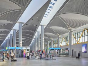 
Pour la quatrième fois en 5 ans, l aéroport d IGA d Istanbul a reçu le prix   Aéroport de l année » lors des   Air Transp
