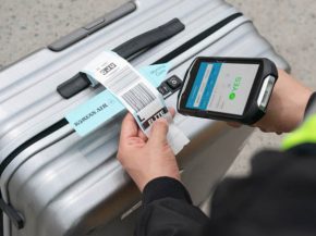
Sur les quelque 35.000 valises non acheminées début juillet à l’aéroport de Paris-CDG toutes compagnies aériennes confondu